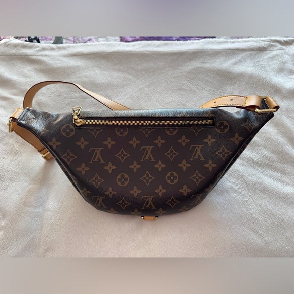 Louis Vuitton Brown and Tan Monogram Belt Bag - Picture 4 of 12